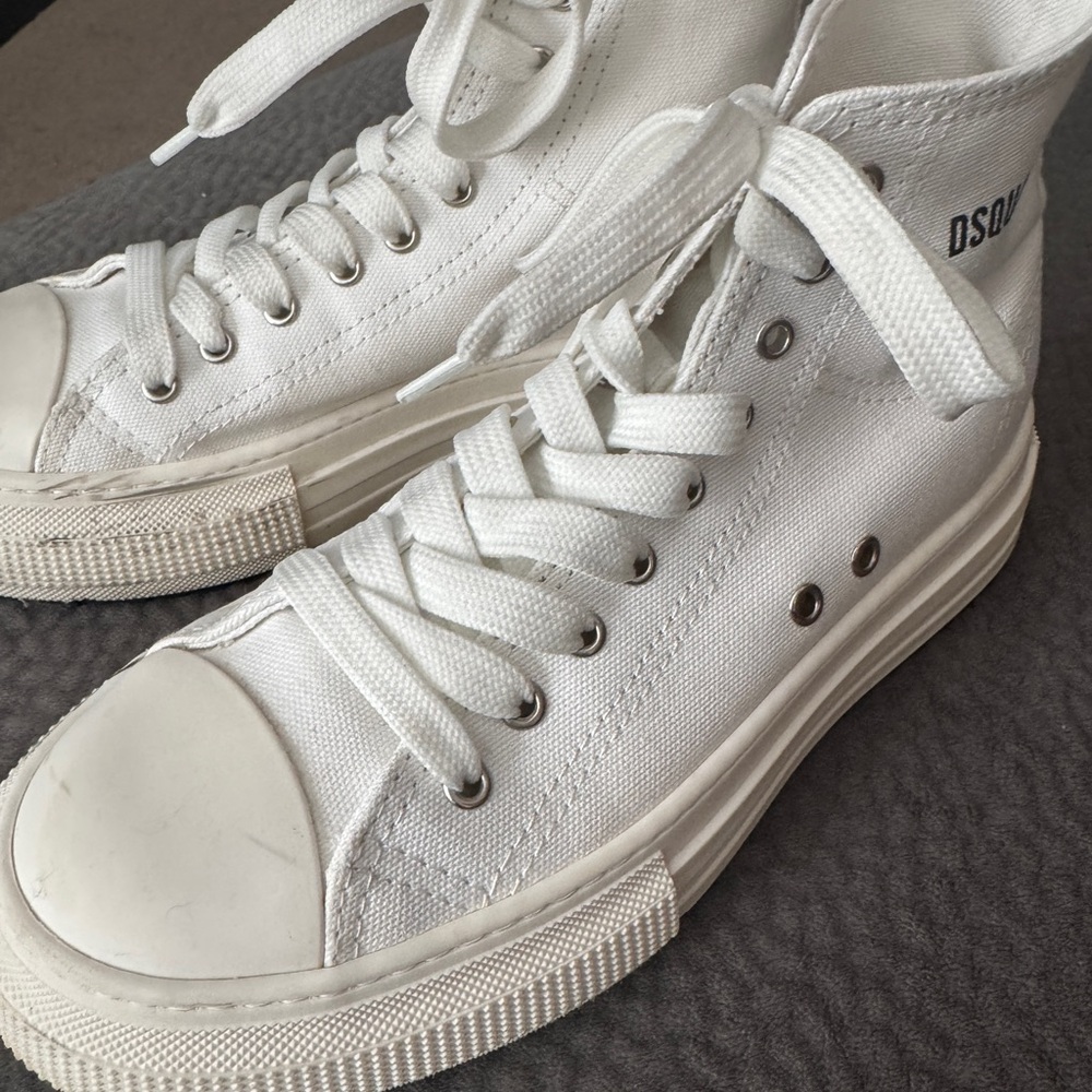 DSQUARED2 Black Ribbed Sole